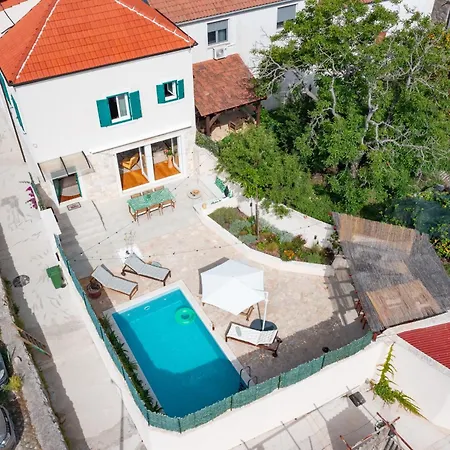 ヴィラ Casa Barbiere Hvar *